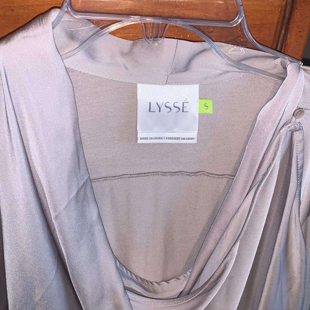 Shirt - Picture 2 of 4